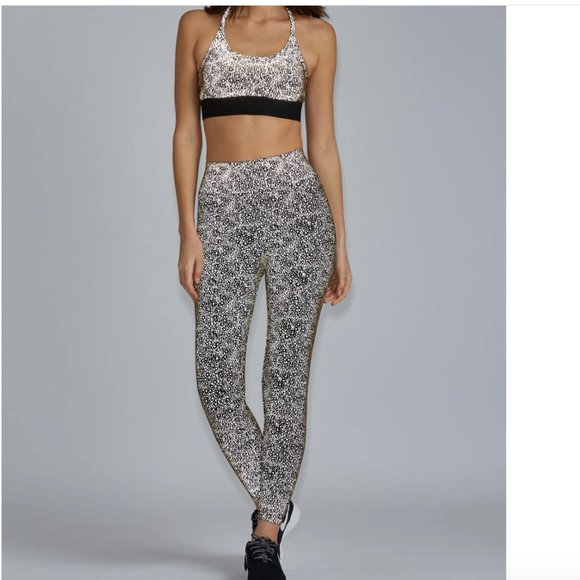 NWT Noli Yoga Legging + Bra Silver Ultra Reflective Glow Set Small XS S - Picture 9 of 16